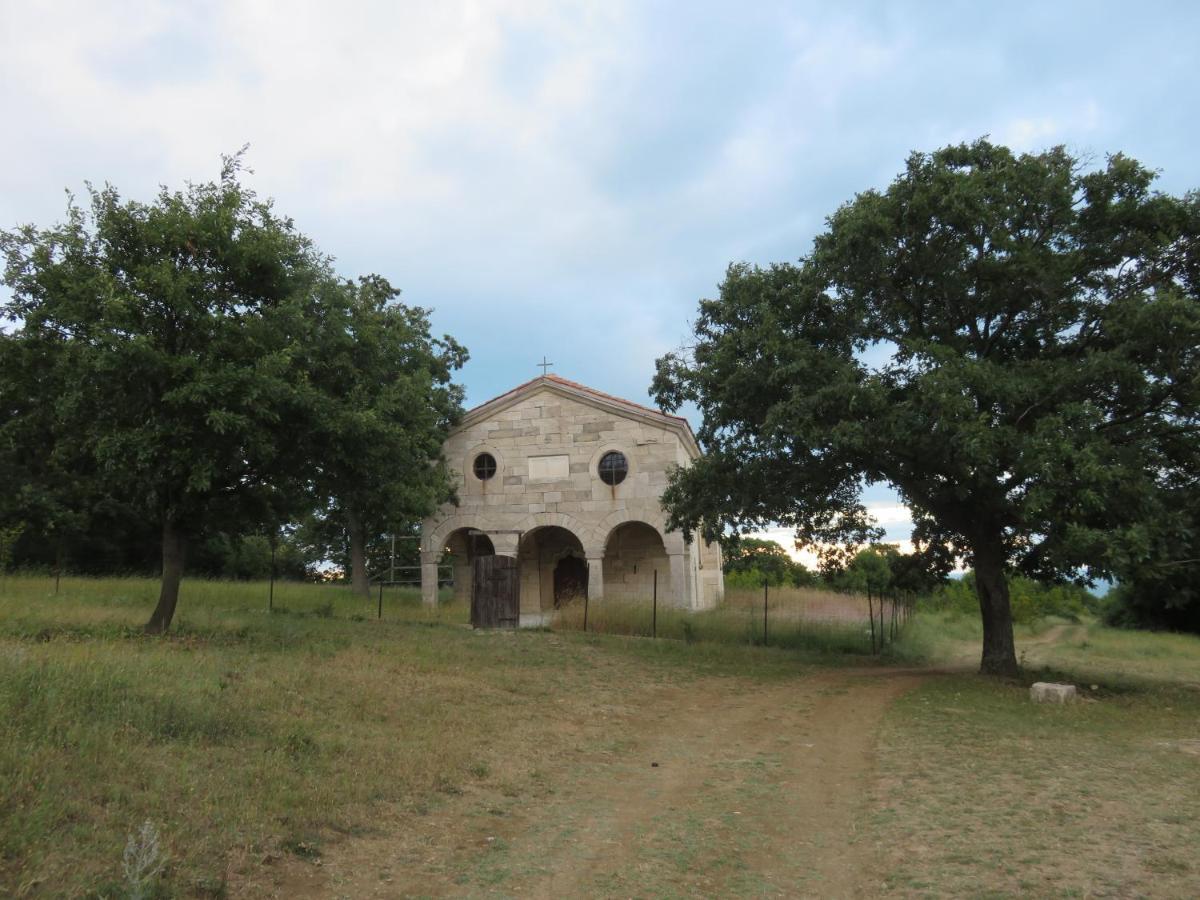 Villa Entre Emona Luaran gambar